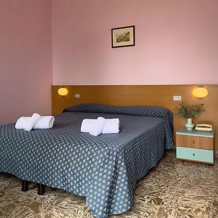 Benacus Hotel